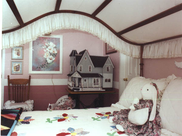 dollhouse1